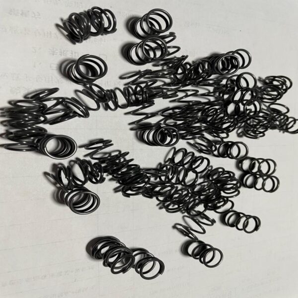 NiTi spring with shape memory and high flexibility.